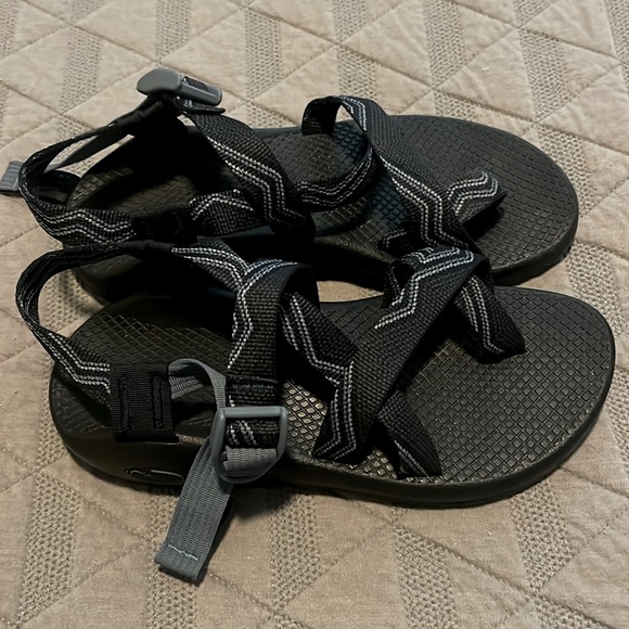 Women’s Chaco Z2 Classic- Fleet Navy size 7 - Picture 3 of 4